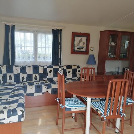 Mobil-Home Dans Camping Municipal Kermaria-Sulard Екстериор снимка