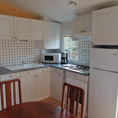Mobil-Home Dans Camping Municipal Kermaria-Sulard Екстериор снимка