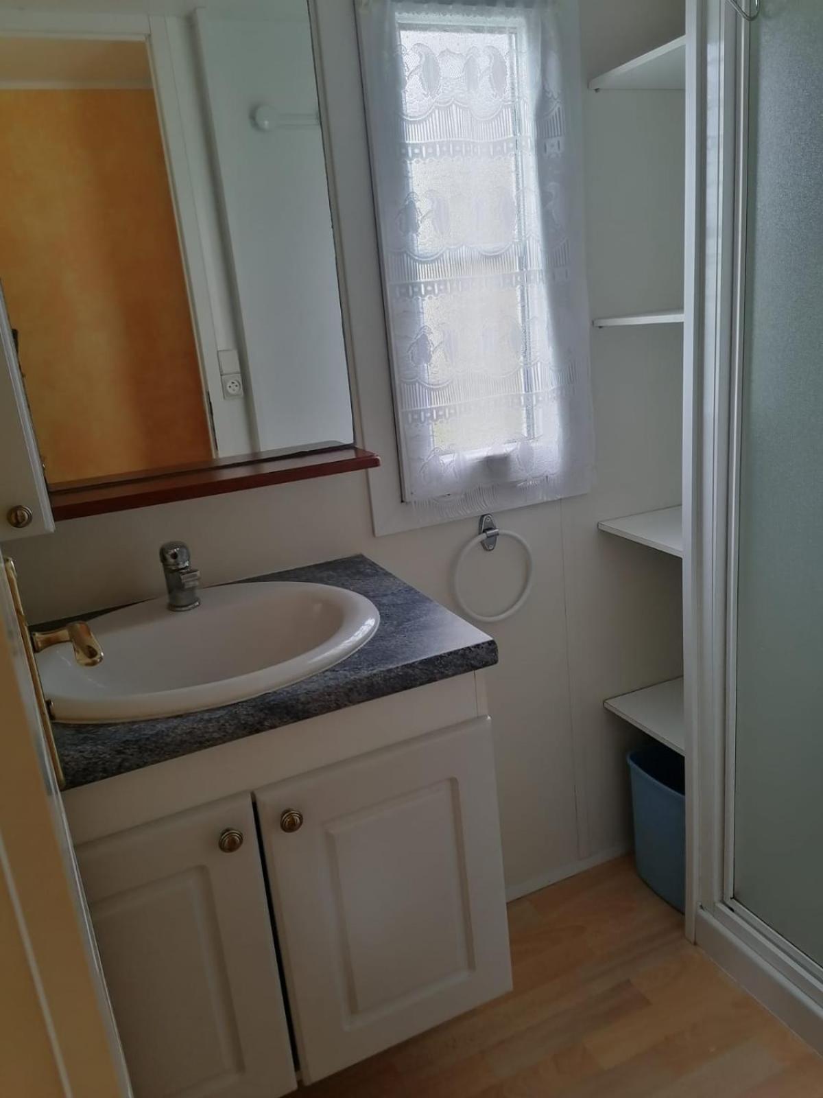 Mobil-Home Dans Camping Municipal Kermaria-Sulard Екстериор снимка